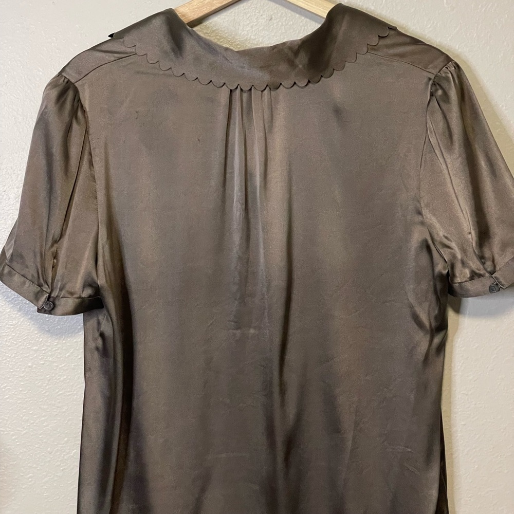 ✨SOLD-Theory Silk Blend Scalloped Button Down Blouse - Picture 4 of 10